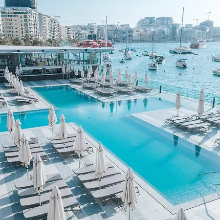 Hotel Azur By St