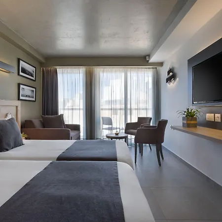 Azur By St Hotel 3*