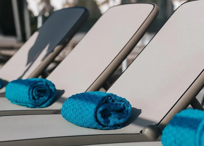 Hotel Azur By St Gzira